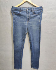 American Eagle Blue Denim Jeans For Women Medium