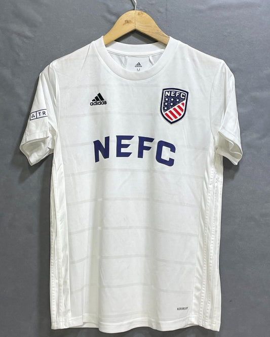 Adidas White Cotton For Women T Shirt Medium