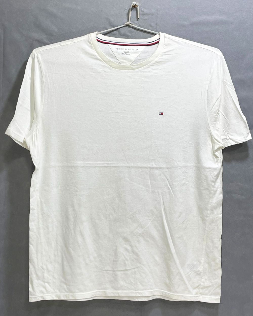 Tommy Hilfiger White Cotton T Shirt For Men X Large