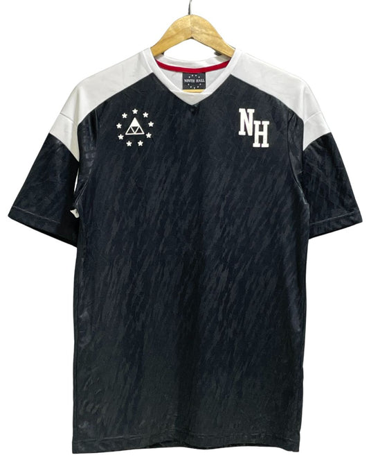 Ninth Hall Black Sports For Men T Shirt Small