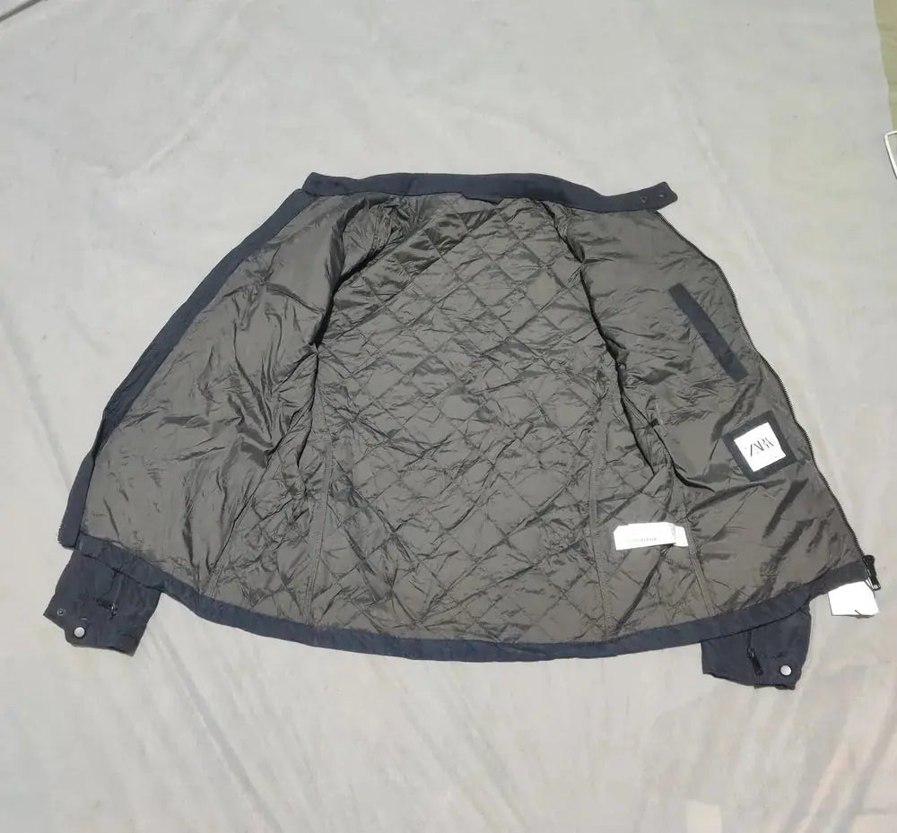 Zara Men Black Puffer Jacket – Preloved Labels (view 8)