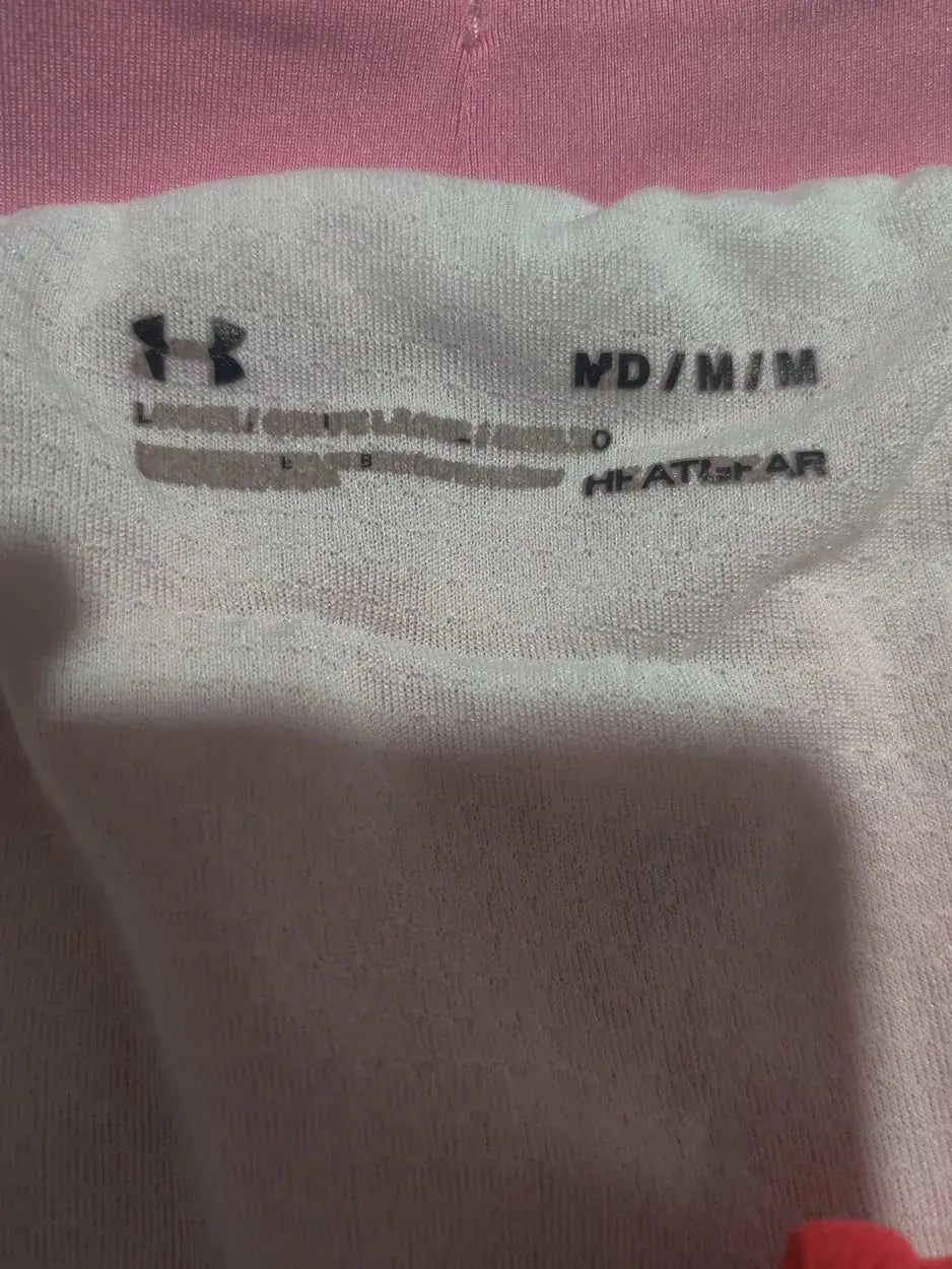 Under Armour Women Pink Sport Short – Preloved Labels (view 3)