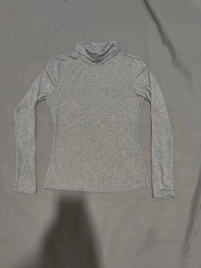 SHEIN Women Sport Gray T Shirt S – Preloved Labels (view 2)