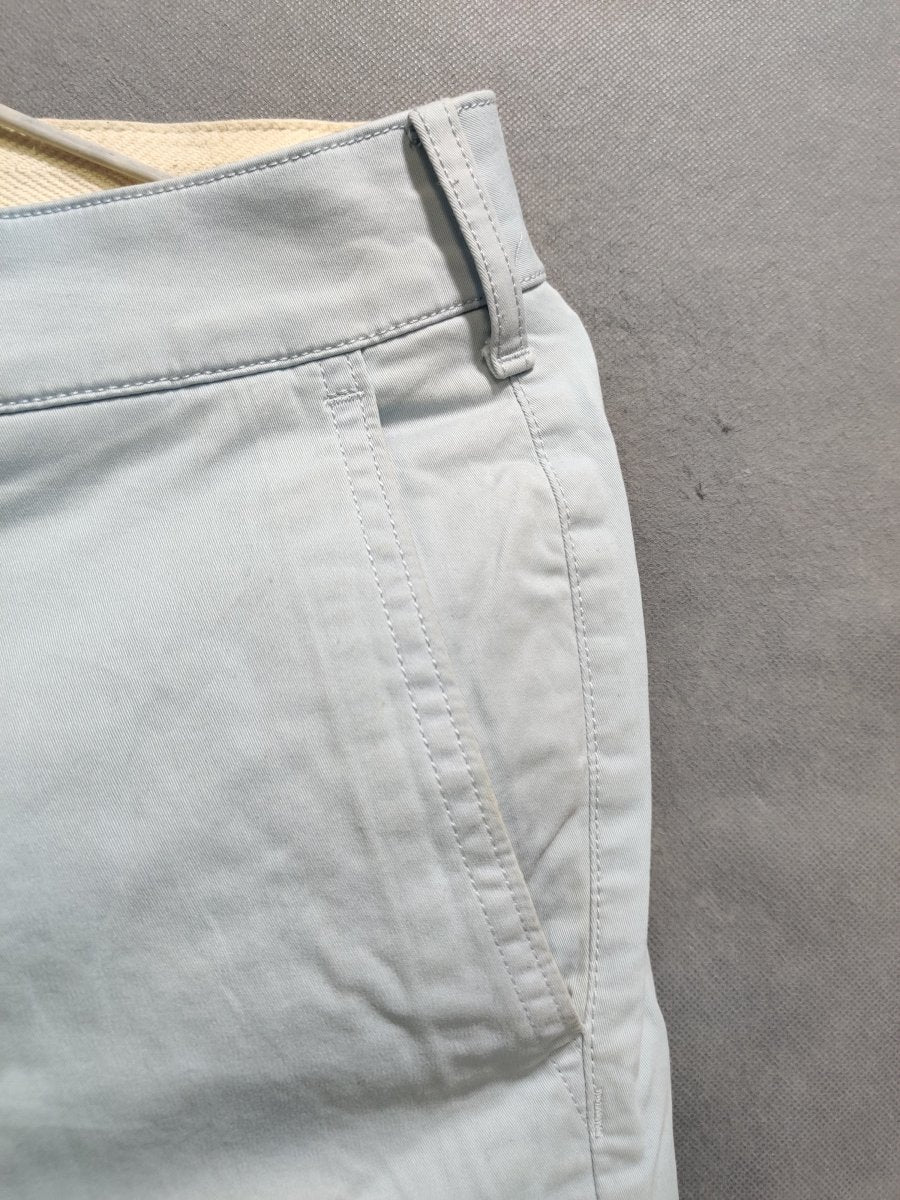 Abercrombie & Fitch Blue Cotton Short For Men M - Preloved Labels