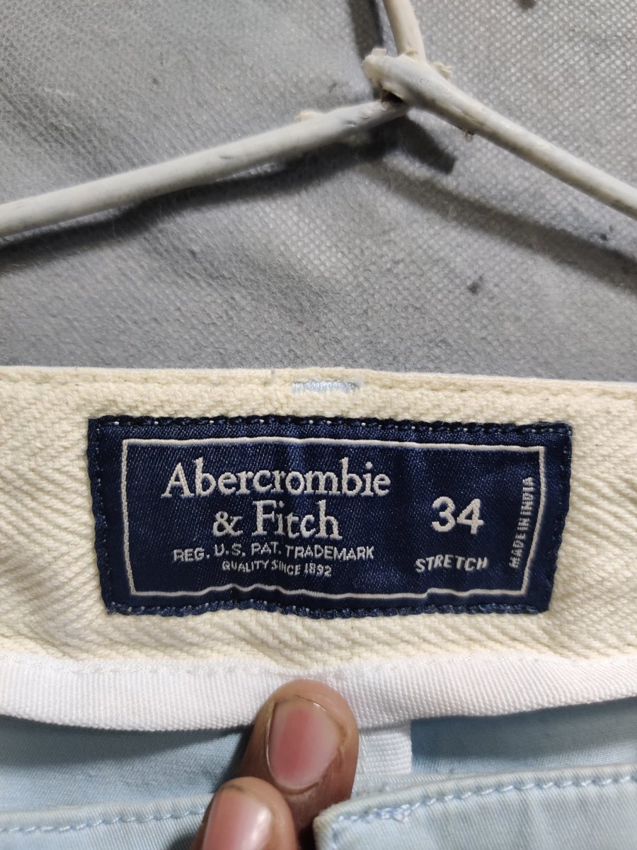 Abercrombie & Fitch Blue Cotton Short For Men M - Preloved Labels