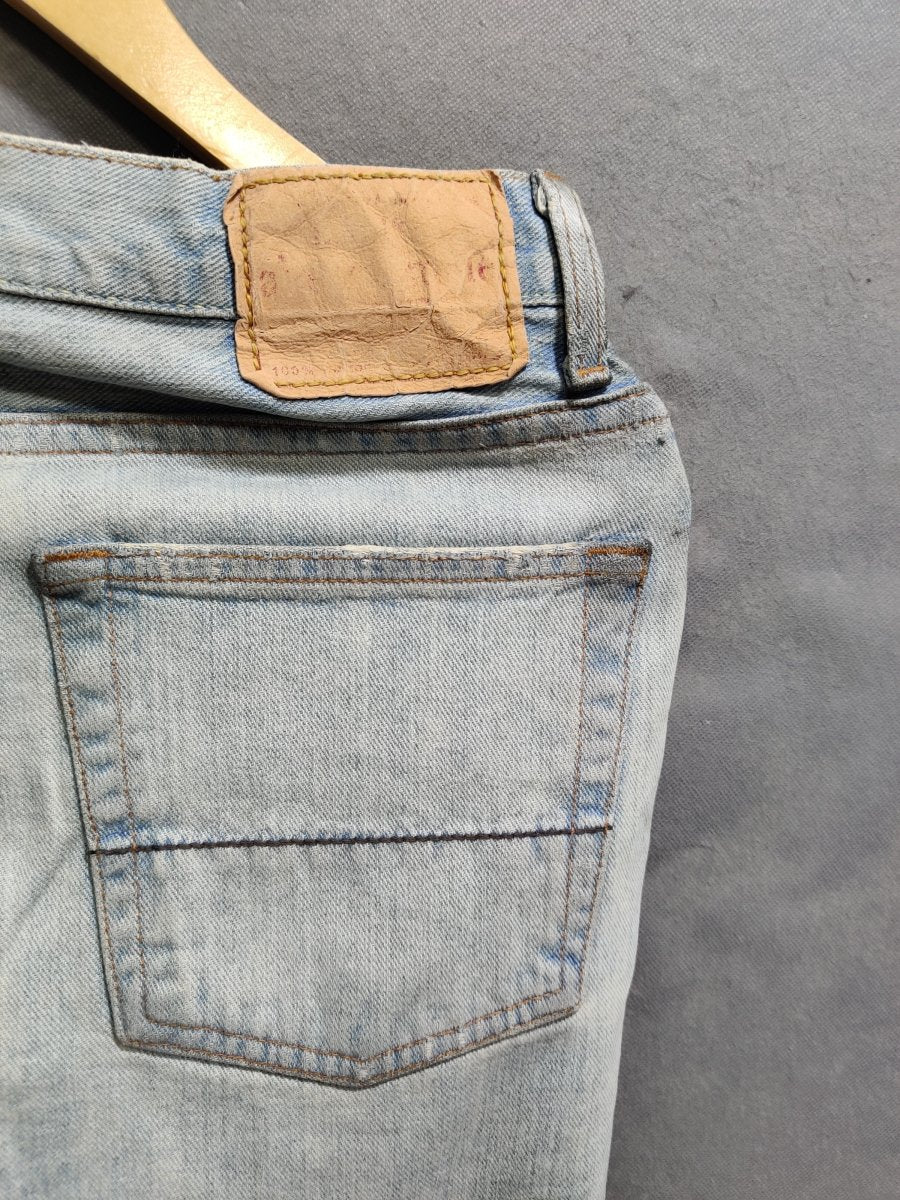 Abercrombie & Fitch Blue Denim Jeans For Men XS - Preloved Labels
