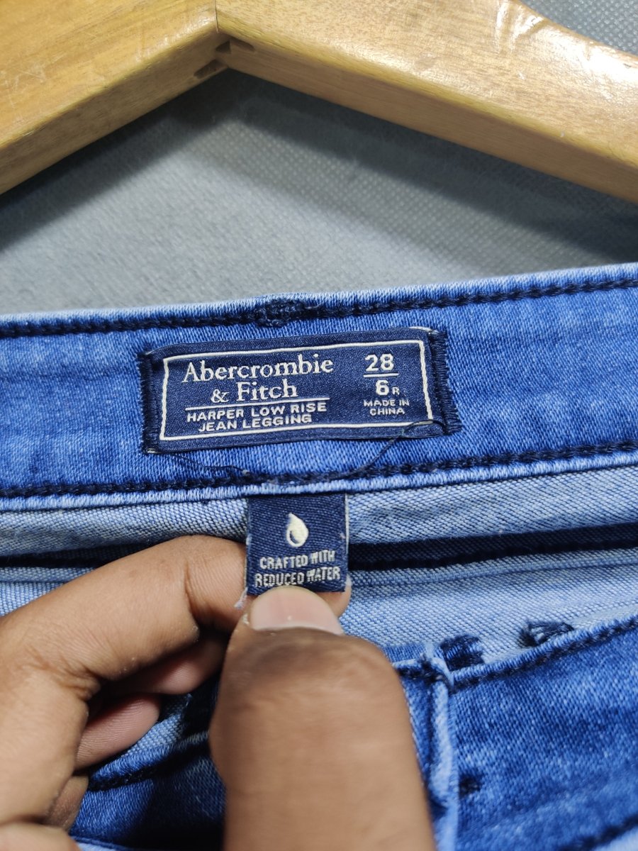 Abercrombie & Fitch Blue Denim Jeans For Women Large - Preloved Labels