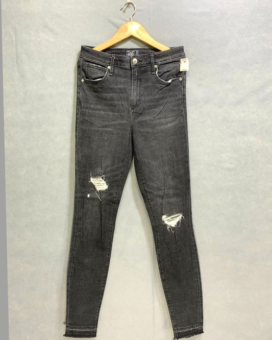Abercrombie & Fitch Branded Original Denim Jeans For Men - Preloved Labels