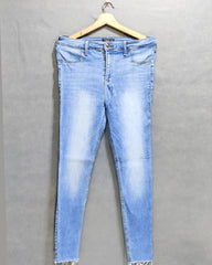 Abercrombie & Fitch Branded Original Denim Jeans For Women - Preloved Labels