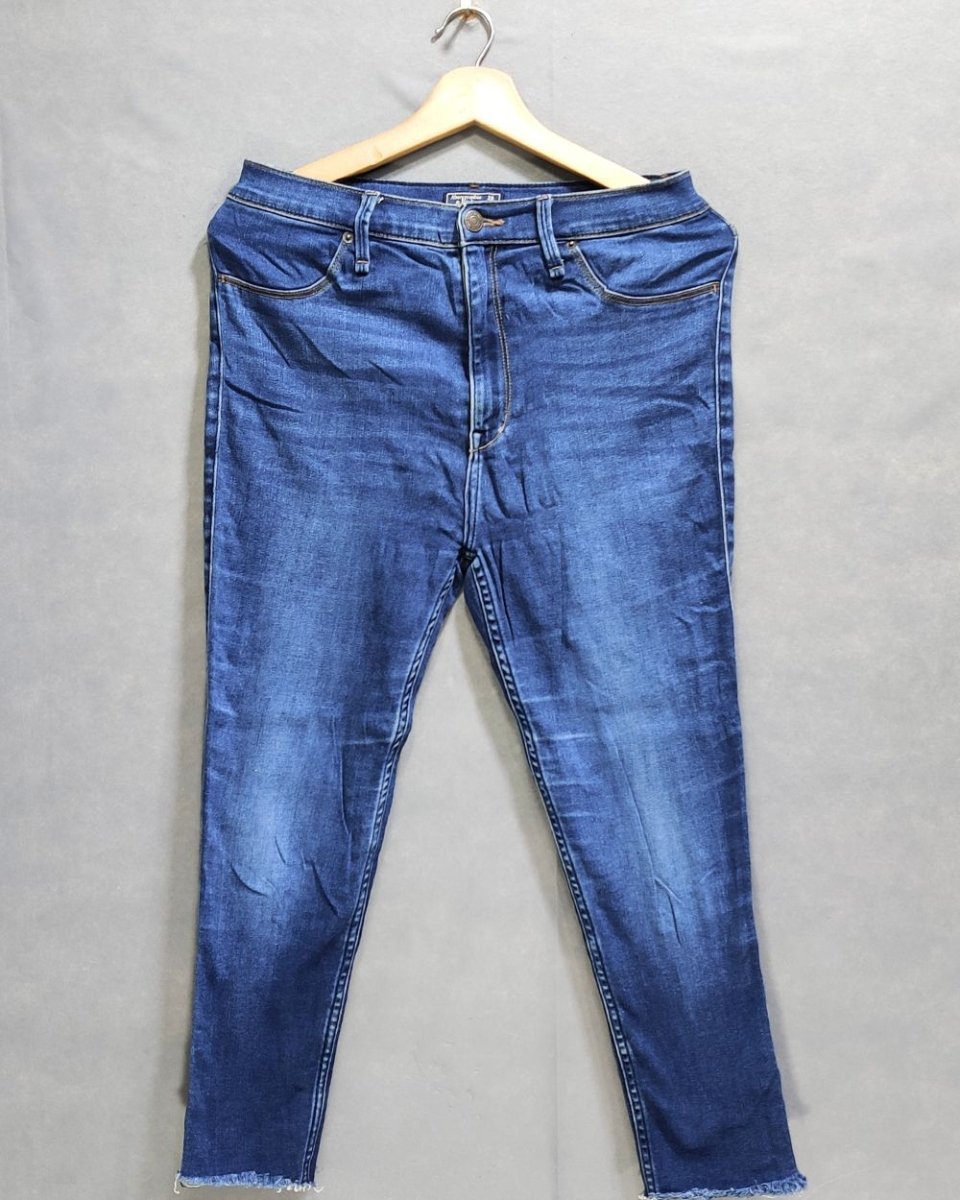 Abercrombie & Fitch Branded Original Denim Jeans For Women - Preloved Labels