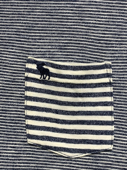 Abercrombie & Fitch Branded Original Gray & White Cotton T Shirt For Men - Preloved Labels