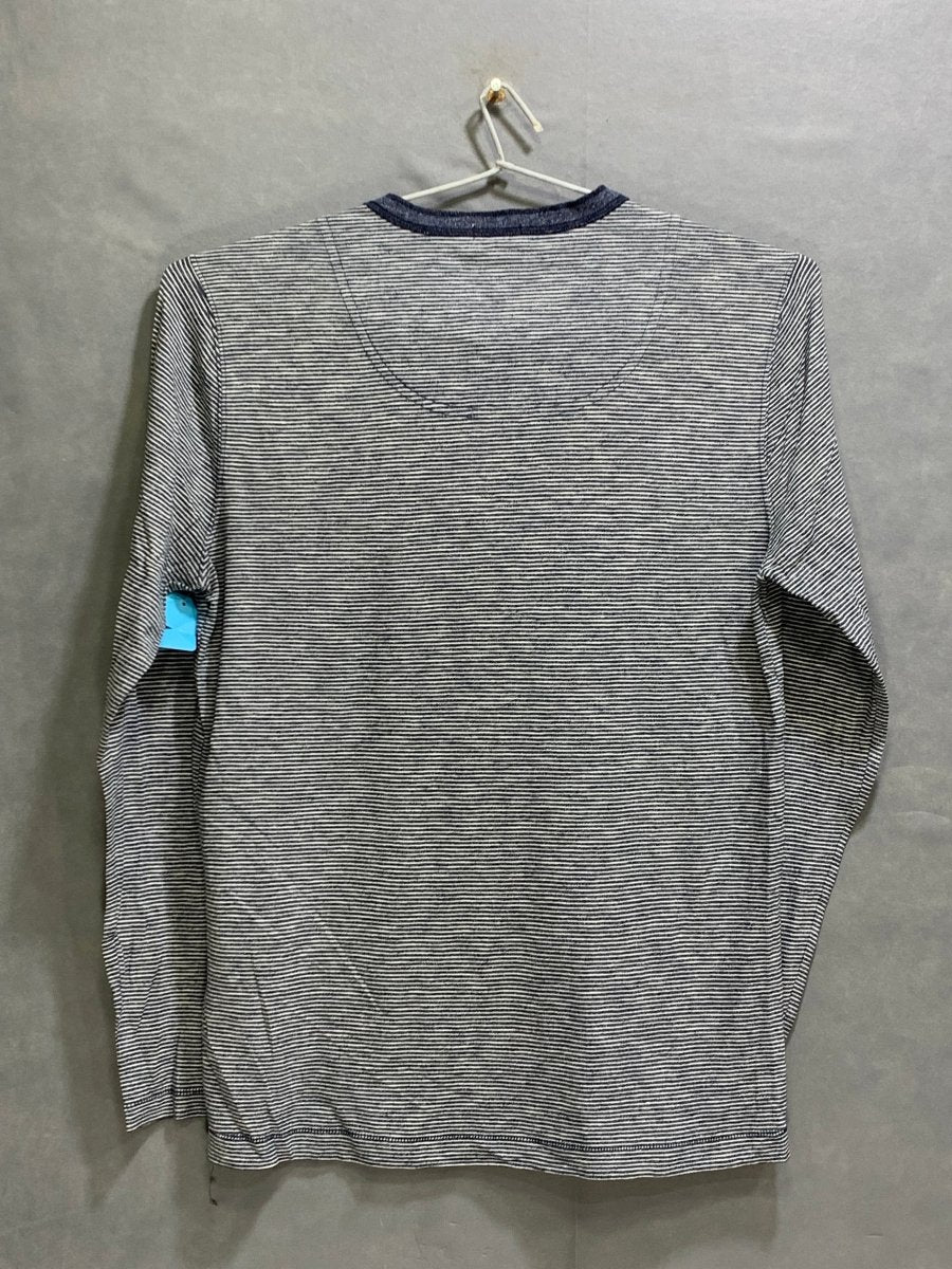 Abercrombie & Fitch Branded Original Gray & White Cotton T Shirt For Men - Preloved Labels