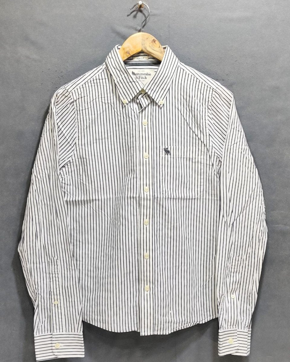 Abercrombie & Fitch Branded Original White & Gray Cotton Shirt For Men - Preloved Labels