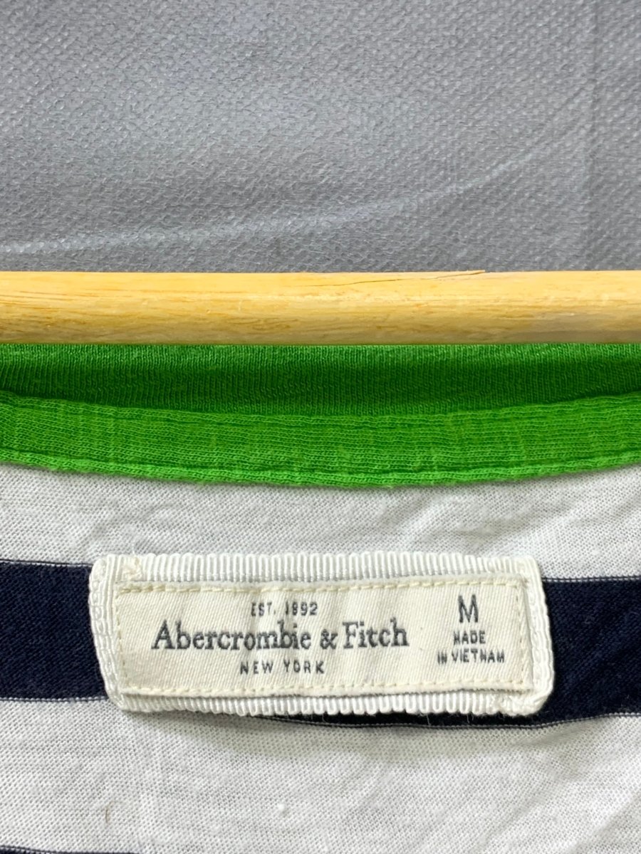 Abercrombie & Fitch White Sports For Women T Shirt Medium - Preloved Labels
