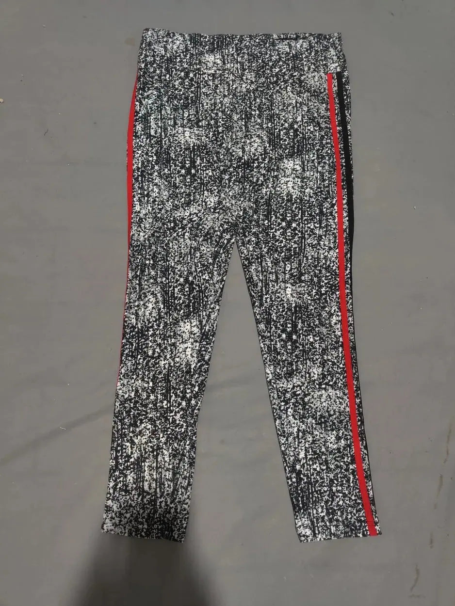 No Boundaries Women Black Sport Tights – Preloved Labels (view 2)