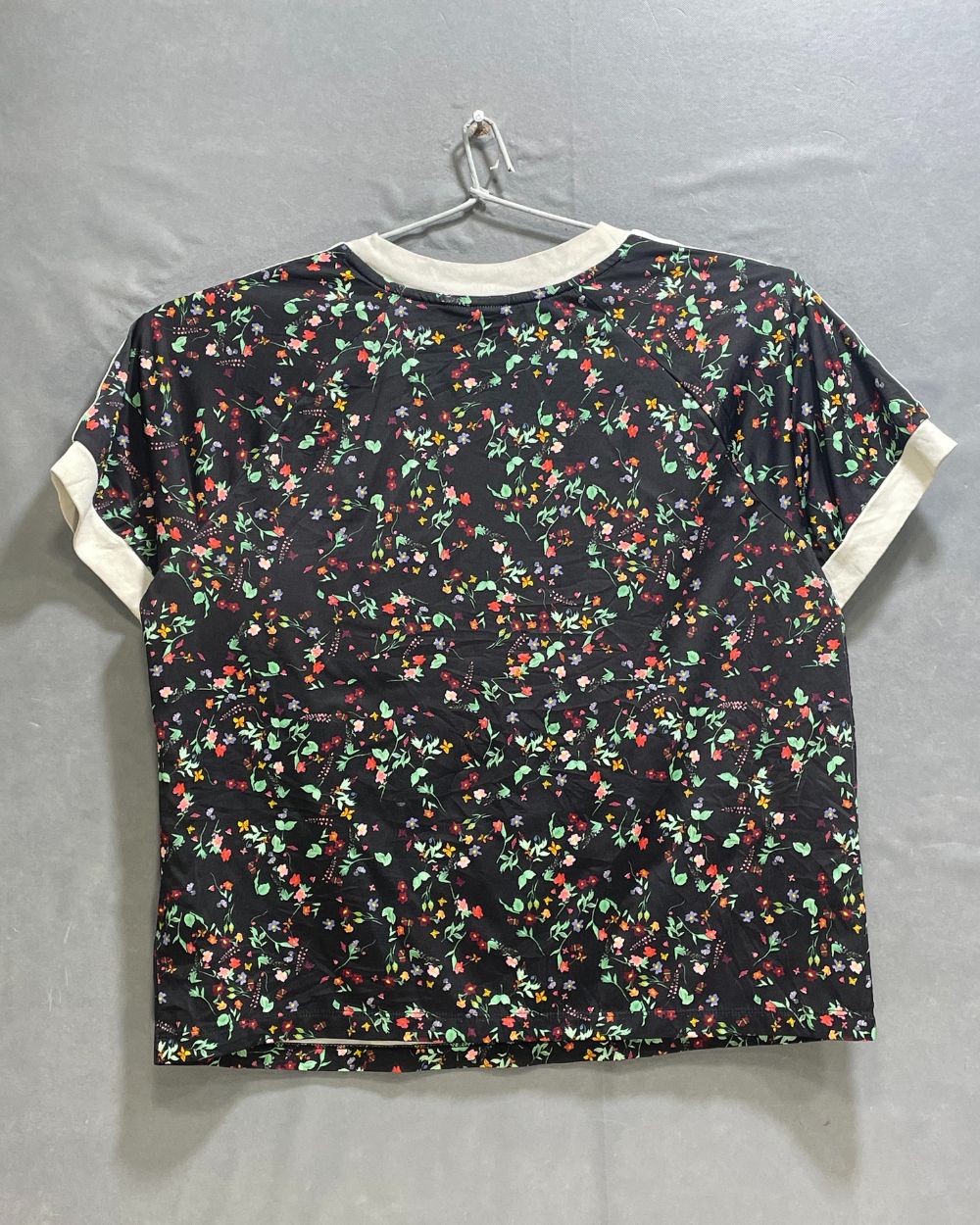 Adidas Black Polyester Jersey Sport For Women T Shirt Kids - Preloved Labels