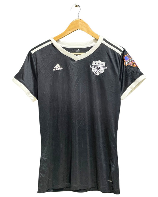 Adidas Black Sport For Women T Shirt M - Preloved Labels