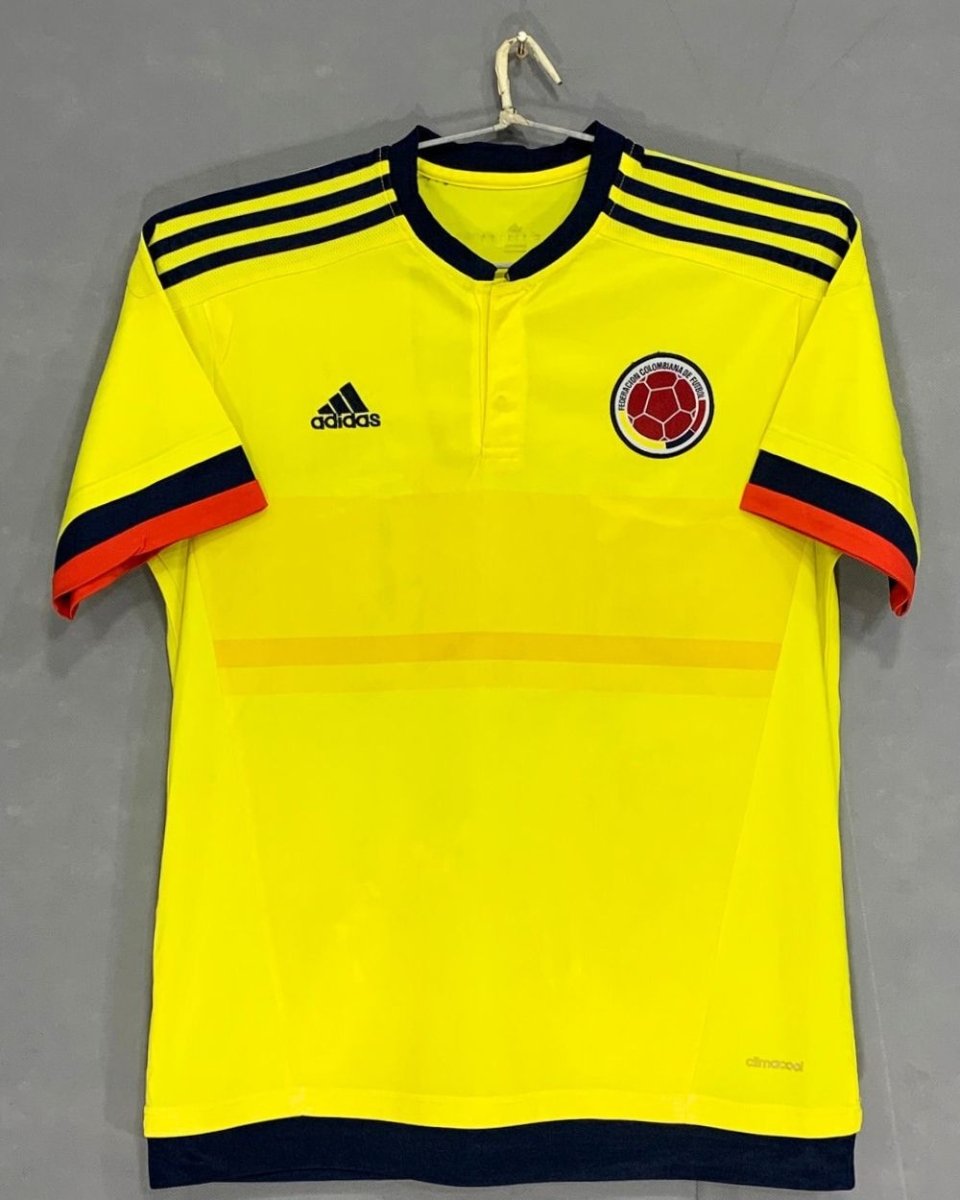 Adidas Branded Original For Sports Men T Shirt - Preloved Labels