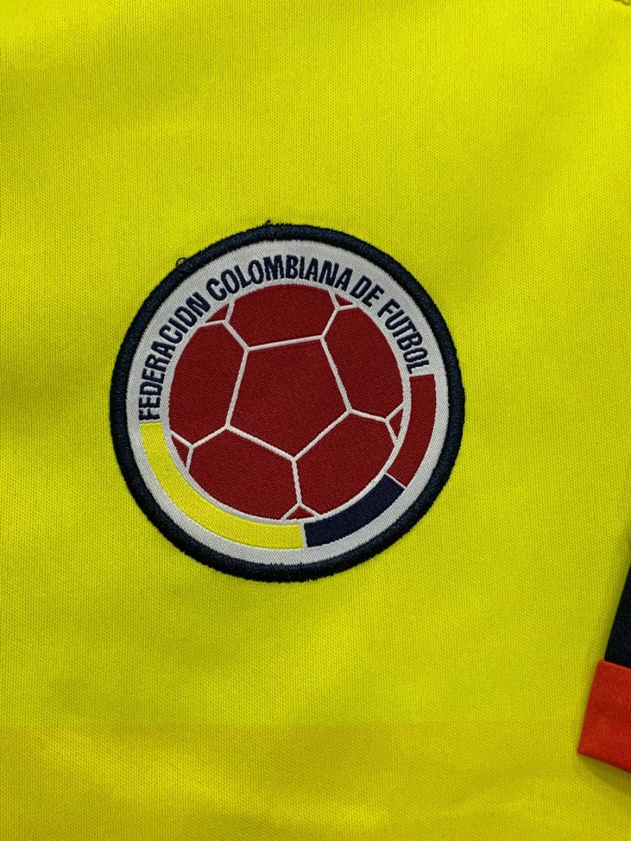 Adidas Branded Original For Sports Men T Shirt - Preloved Labels