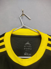 Adidas Branded Original For Sports Men T Shirt - Preloved Labels