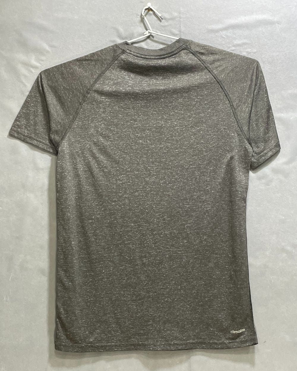 Adidas Gray For Men Sports T Shirt XS - Preloved Labels
