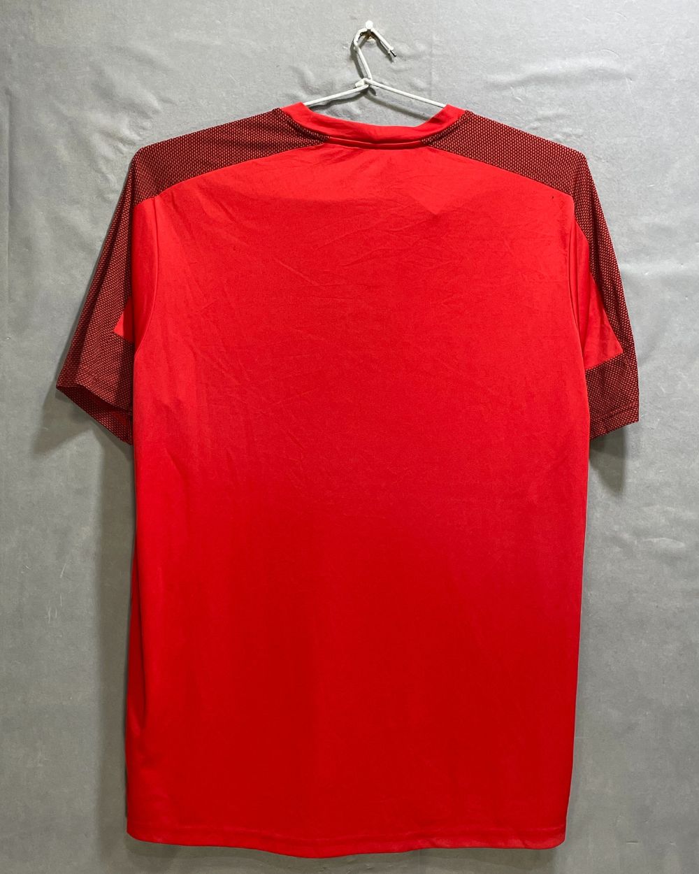 Adidas Red For Men Sports T Shirt XL - Preloved Labels