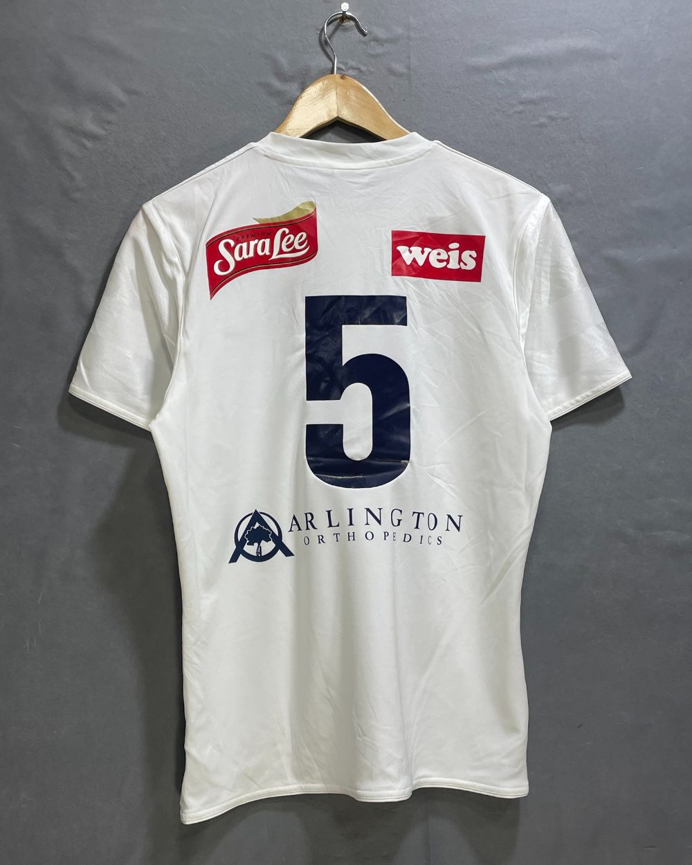Adidas White Polyester Jersey Sport For Women T Shirt Medium - Preloved Labels