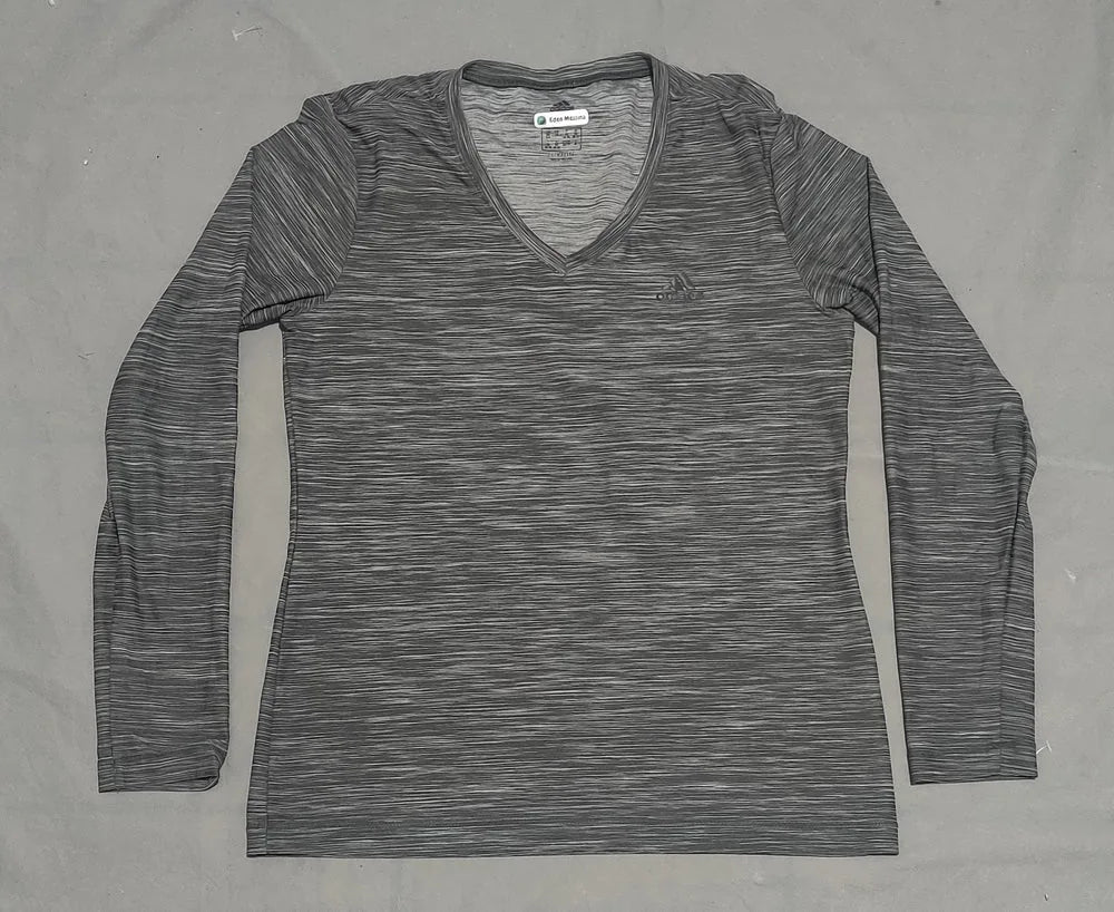 Adidas Women Sport Gray T Shirt XS – Preloved Labels (view 2)