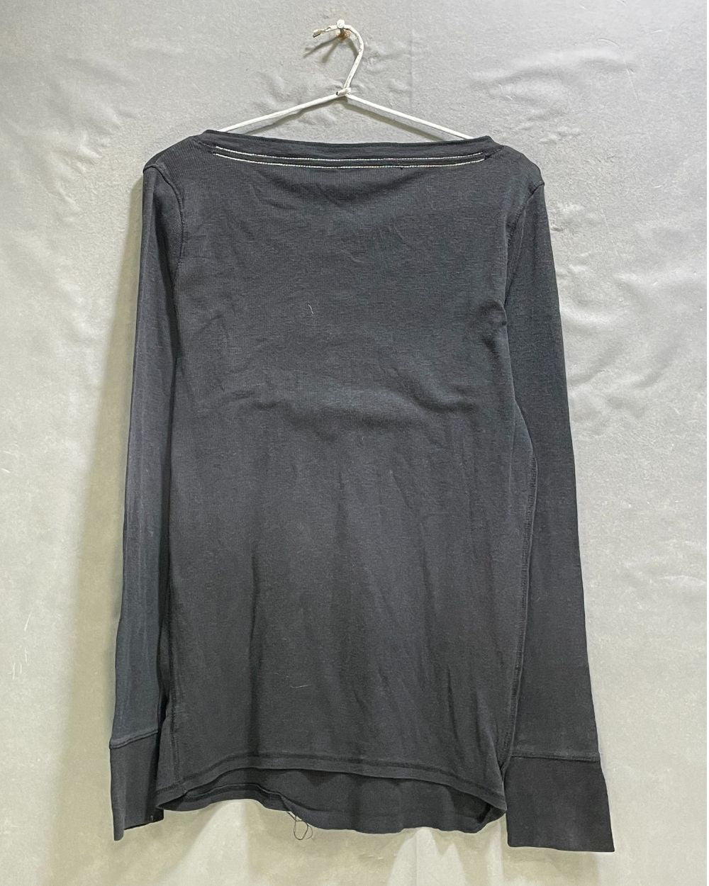 Aeropostale Black Cotton For Women T Shirt S - Preloved Labels