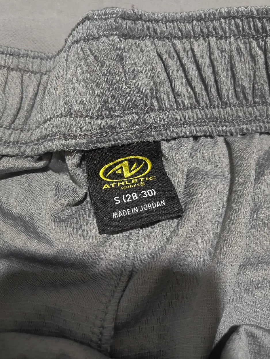 Athletic Works Men Sport Gray Short – Preloved Labels (view 3)