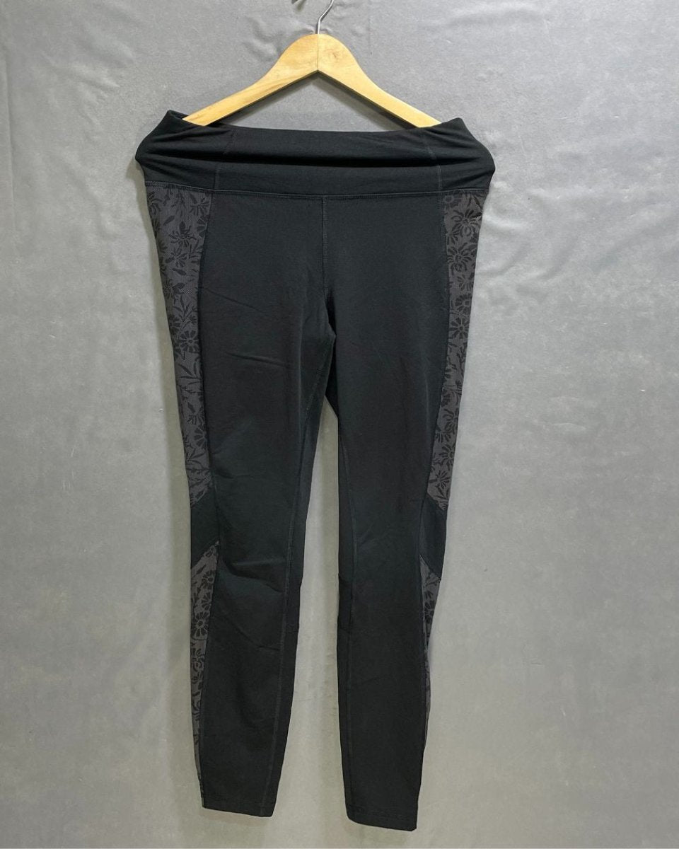 Avia Black Polyester Stretch Gym tights For Women M - Preloved Labels