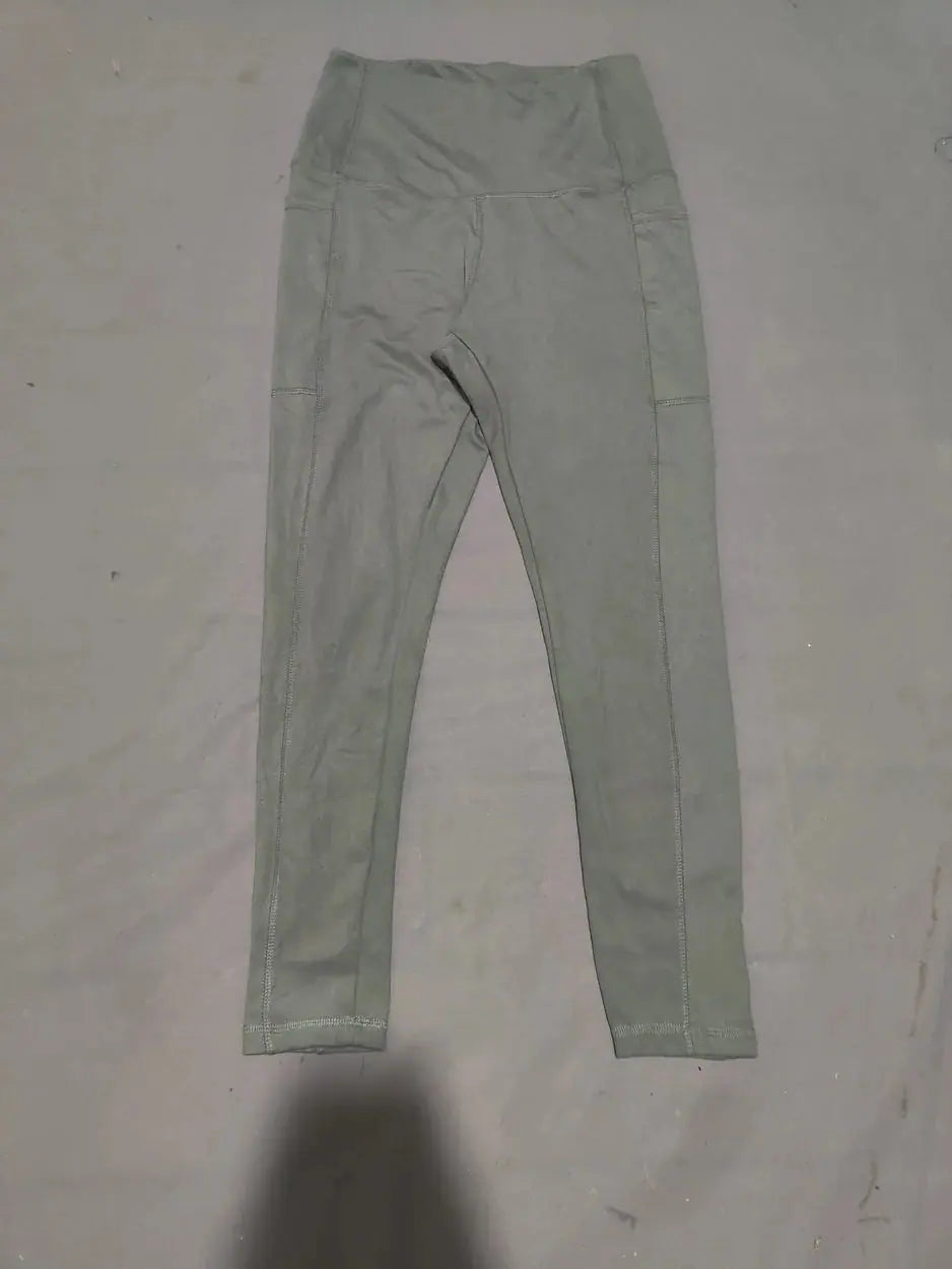Danskin Women Gray Sport Tights – Preloved Labels (view 2)