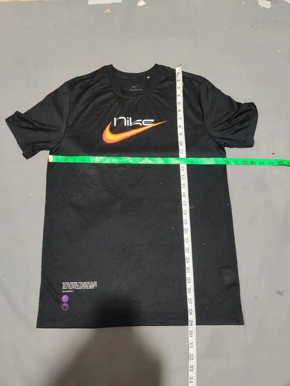 Nike Women Black Sport T Shirt – Preloved Labels (view 4)