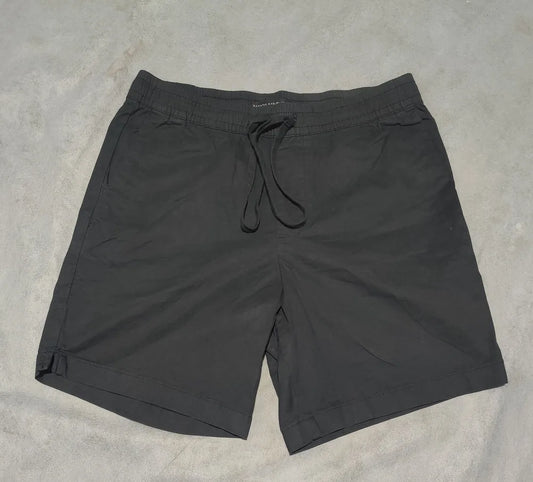 Banana Republic Men Cotton Black Short – Preloved Labels (view 2)