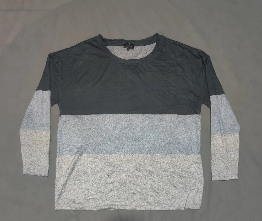 BB Collection Women Polyester Gray Sweater L – Preloved Labels (view 3)