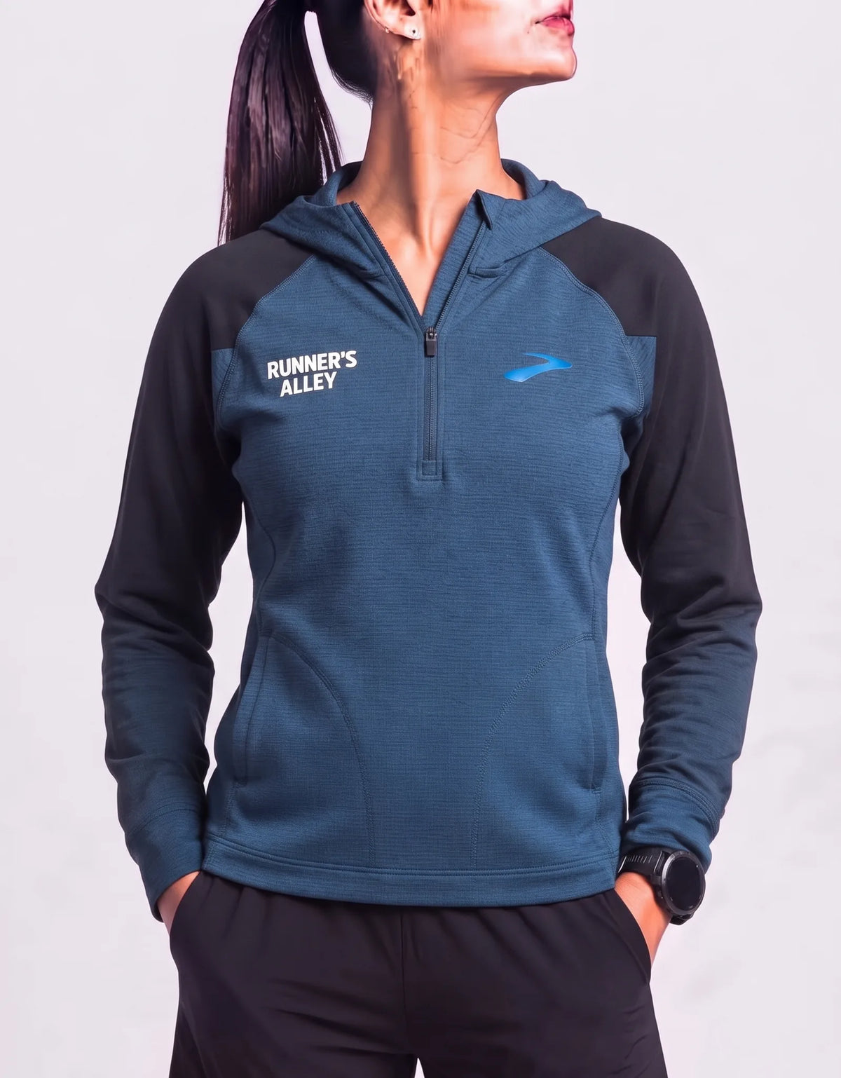 Brooks Women Polyester Teal Black Sweatshirt M – Preloved Labels