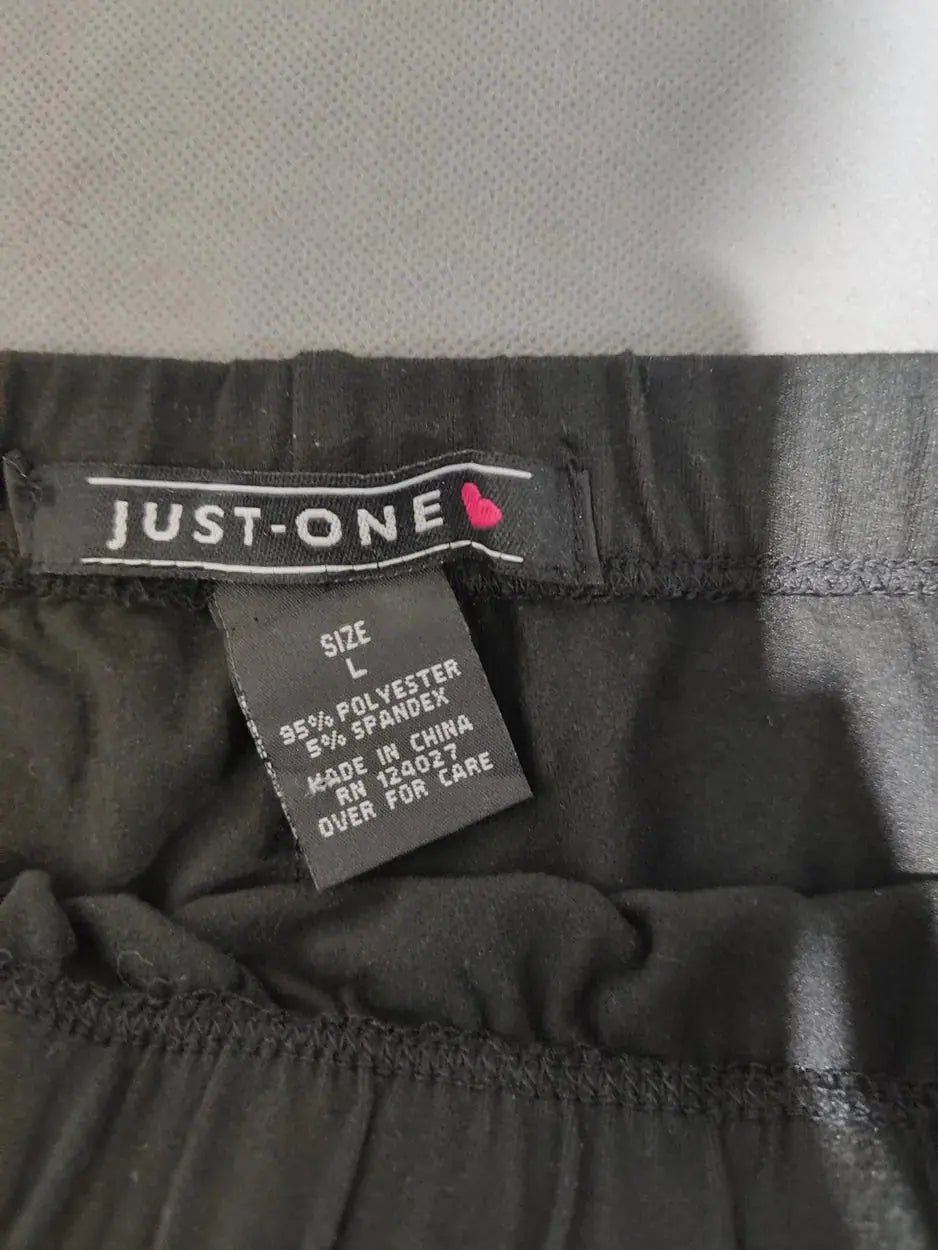 Just One Women Black Sport Tights – Preloved Labels (view 3)