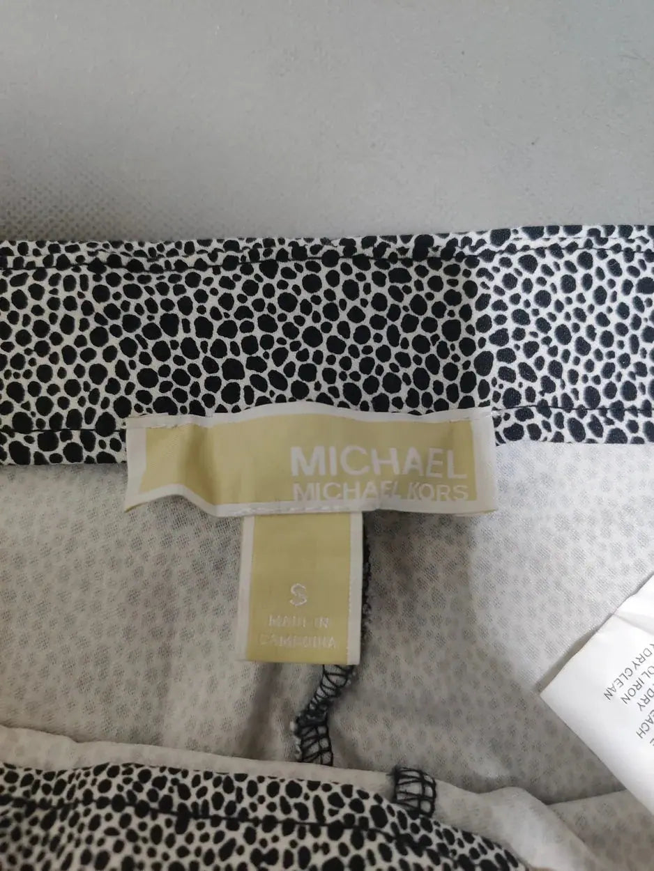 Michael Kors Women Black Sport Tights – Preloved Labels (view 3)