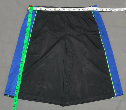 Champion Men Sport Black Short – Preloved Labels (view 3)