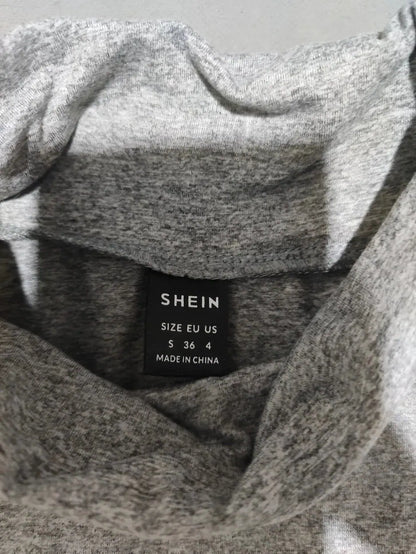 SHEIN Women Sport Gray T Shirt S – Preloved Labels (view 3)
