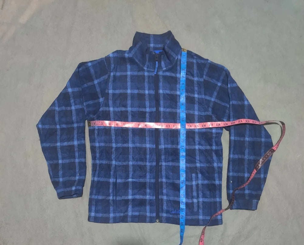 Cabela's Women Blue Checkered Zipper L – Preloved Labels (view 4)
