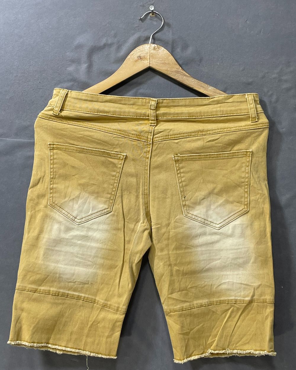 Carbon Khaki Jeans Short For Men S - Preloved Labels