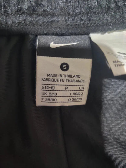 Nike Women Black Sport Short – Preloved Labels (view 3)
