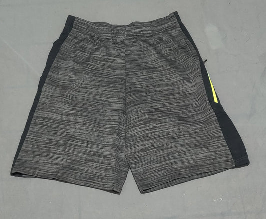 Champion Men Sport Gray Short – Preloved Labels (view 2)