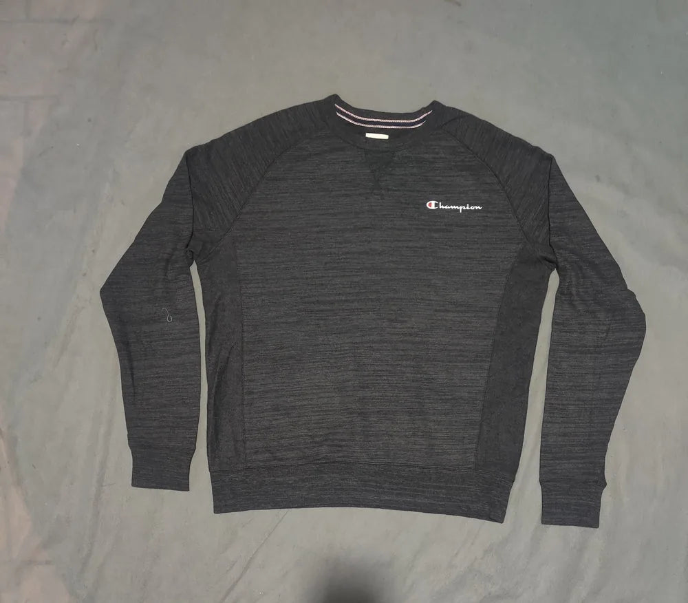 Champion Men Sport Gray Sweatshirt L – Preloved Labels (view 2)