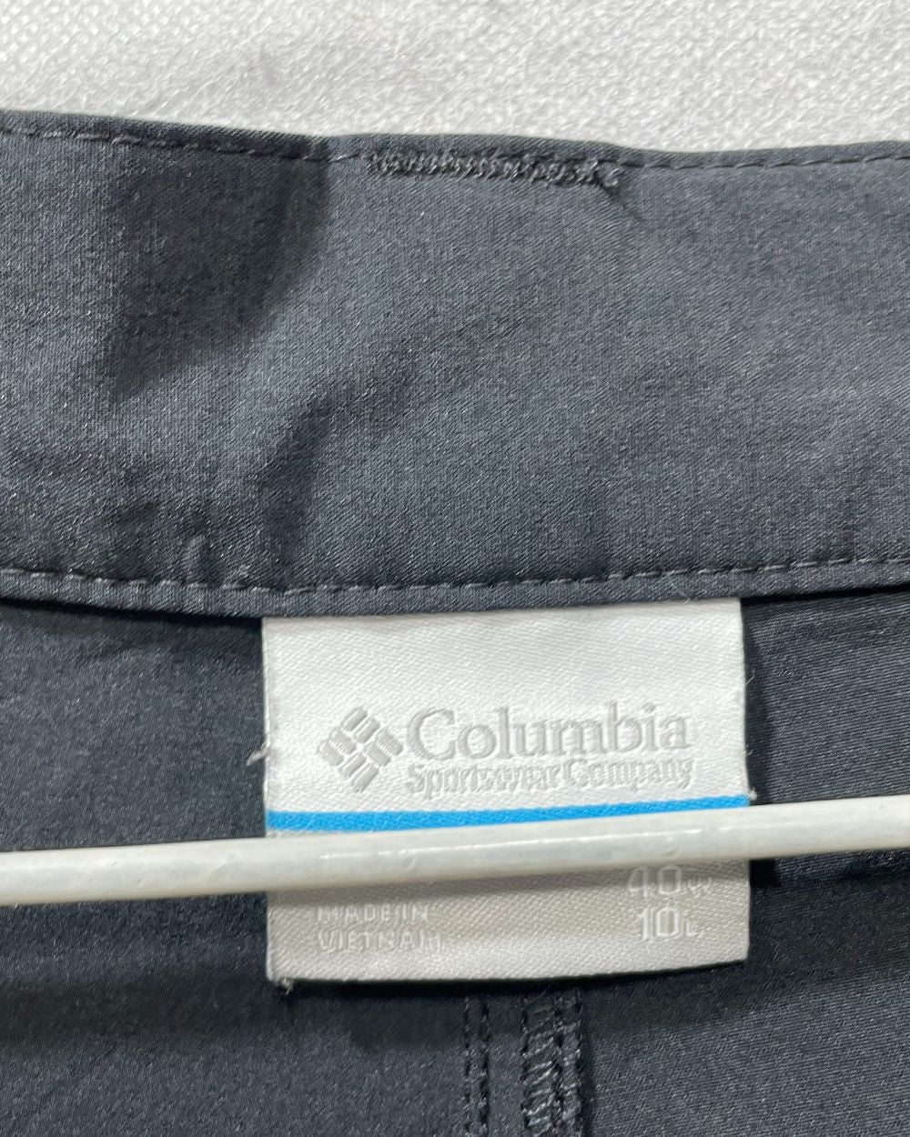 Columbia Black Polyester Short For Men XL - Preloved Labels