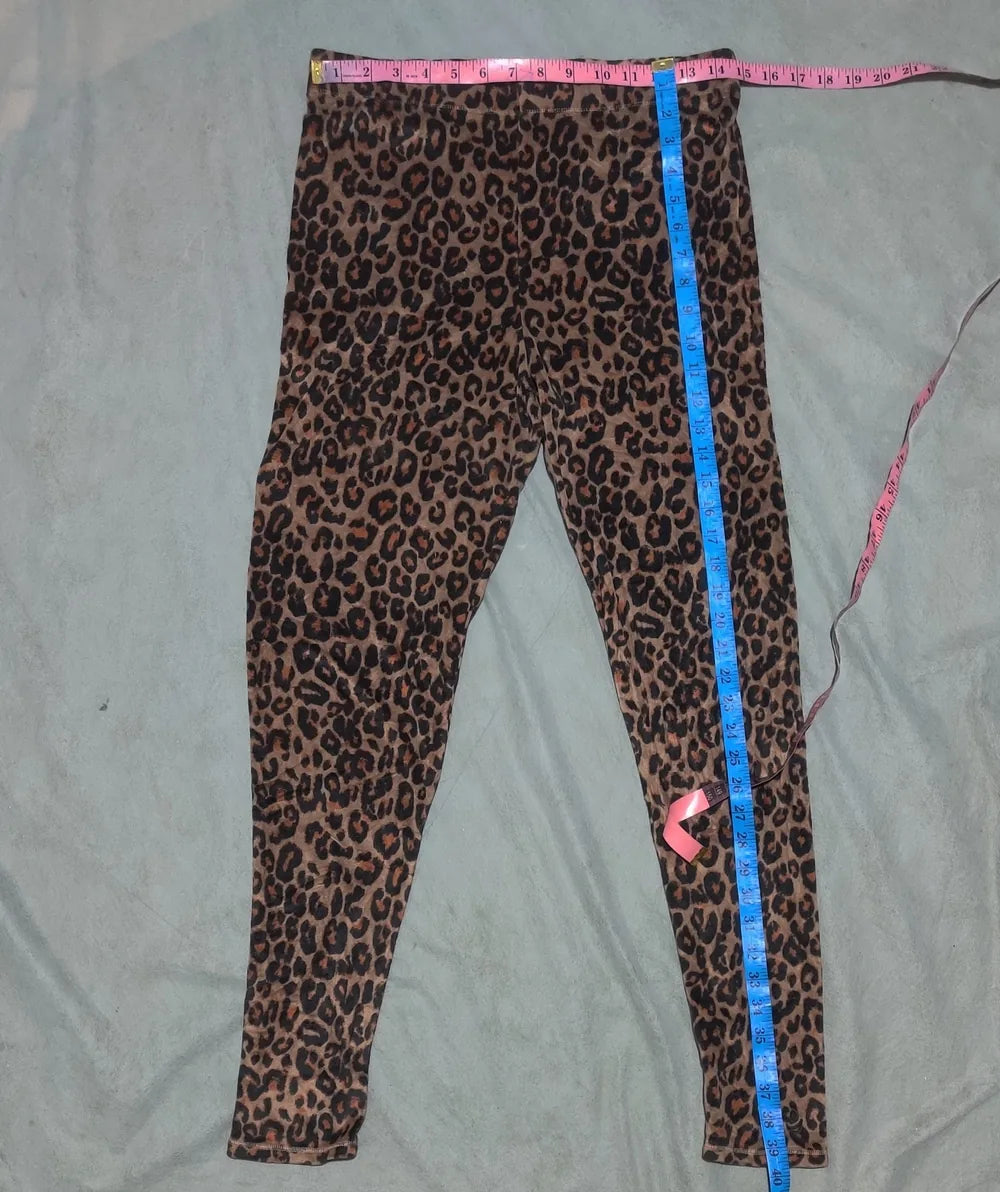 Cuddl Duds Women Brown Animal Print Tracksuit M – Preloved Labels (view 4)