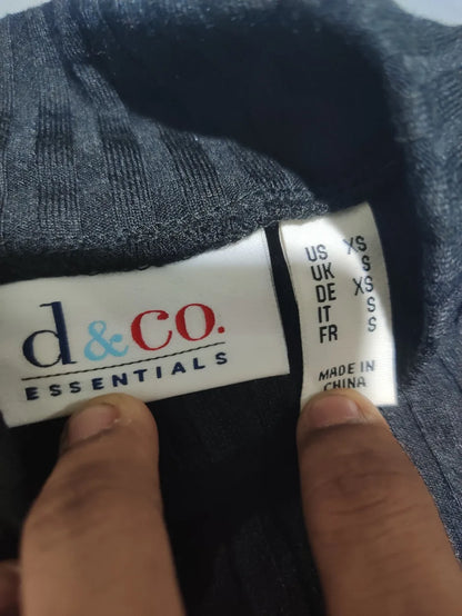 D & Co Women Polyester Black Sweater S – Preloved Labels (view 2)