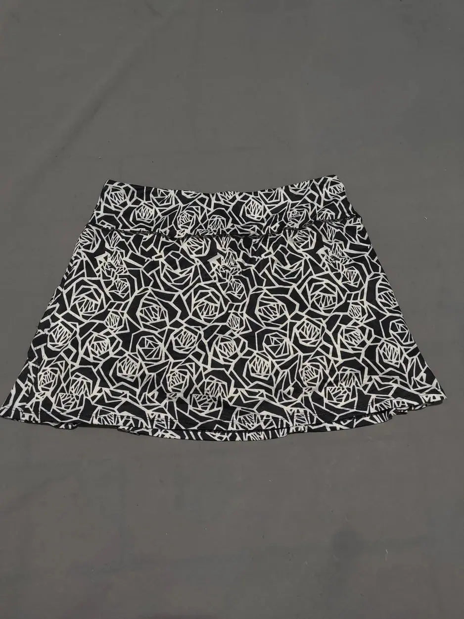 Fulbelle Women Black Sport Short – Preloved Labels (view 2)