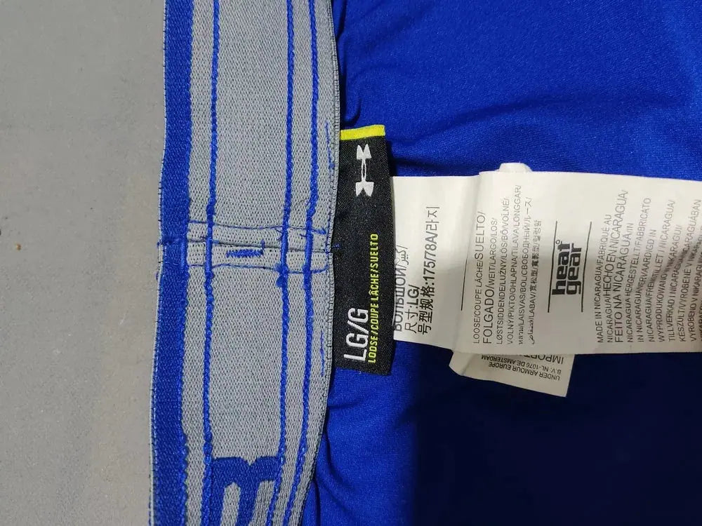Under Armour Men Sport Blue Short – Preloved Labels (view 3)